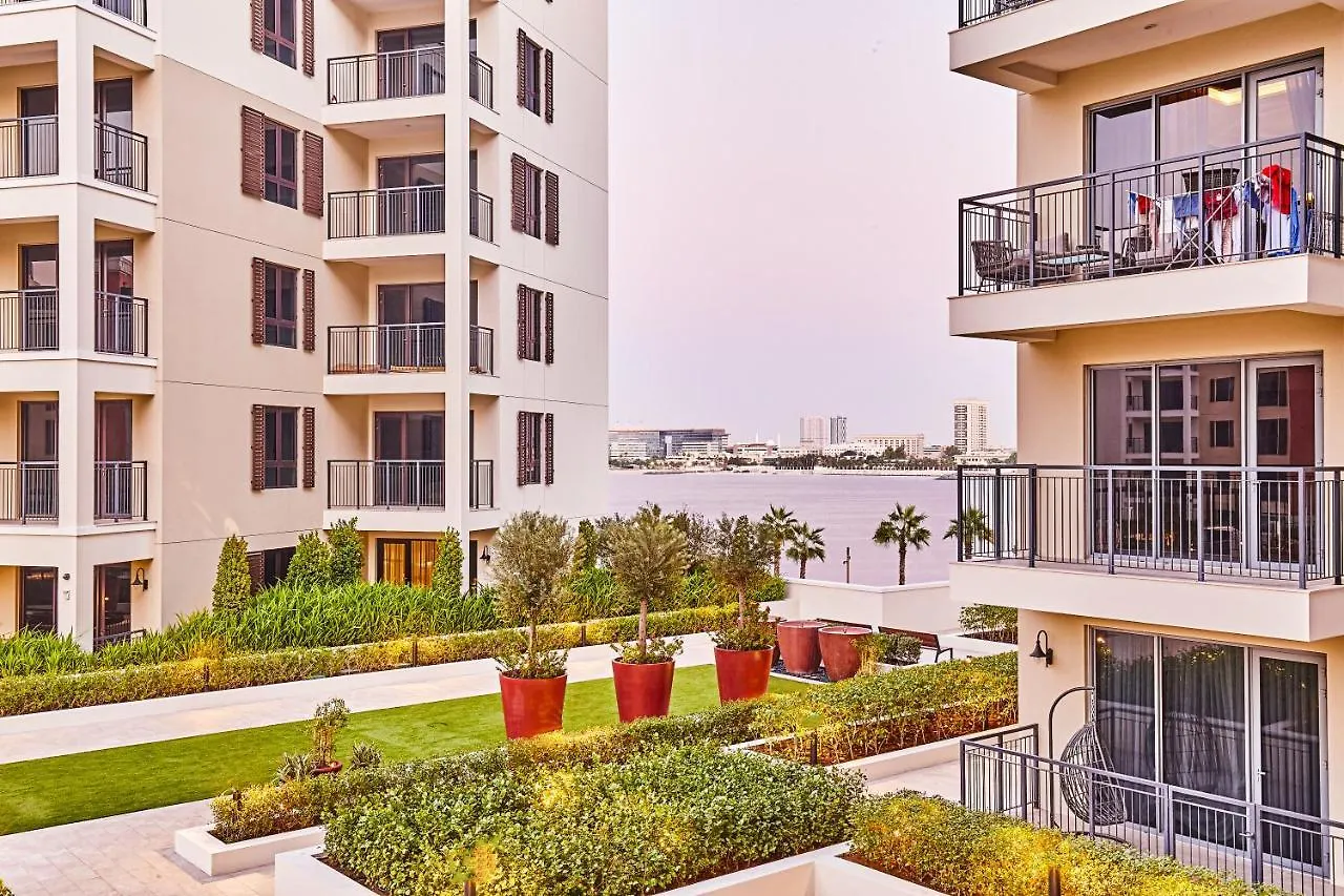 Majestic La Voile Luxe Pool Sea Views Apartment Dubai United Arab Emirates