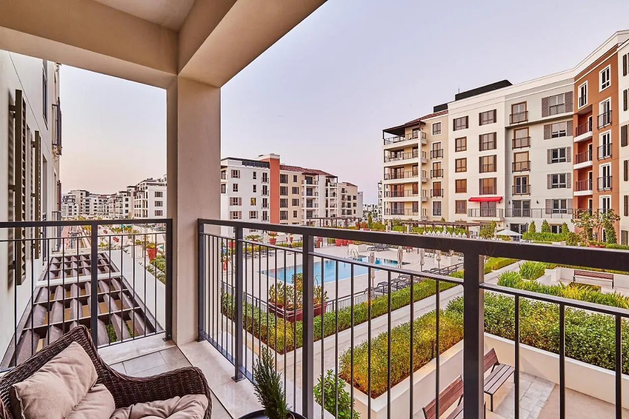 Majestic La Voile Luxe Pool Sea Views Apartment Dubai